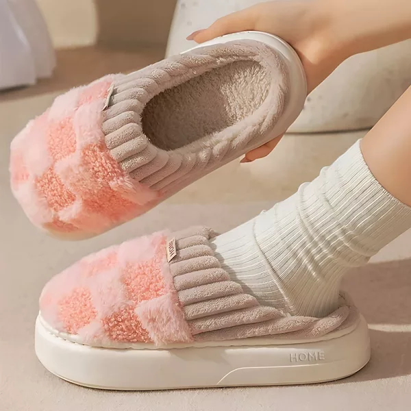 fluffy house slippers, fuzzy house slippers, warm house slippers, warm house shoes, plush slippers, fluffy home slippers, comfy house shoes, shock-absorbing slippers